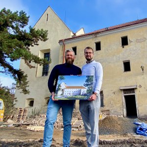 Technický ředitel a architekt Tomáš Eckschlager (vpravo) a provozní ředitel Lukáš Drásta
